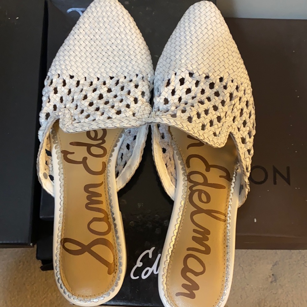 Same Edelman White Leather slides